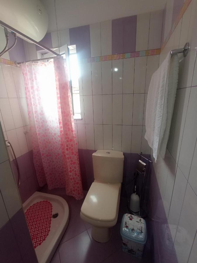 Sunny Apartment Sarandë Esterno foto